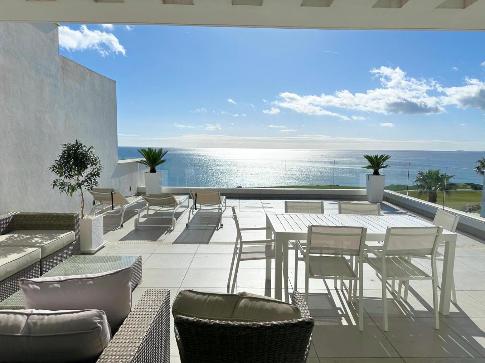 321 - Luxury Penthouse With Amazing Views Διαμέρισμα San Roque  Εξωτερικό φωτογραφία